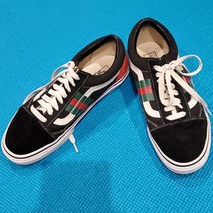 Custom Painted Vans Old Skool sz 7.5